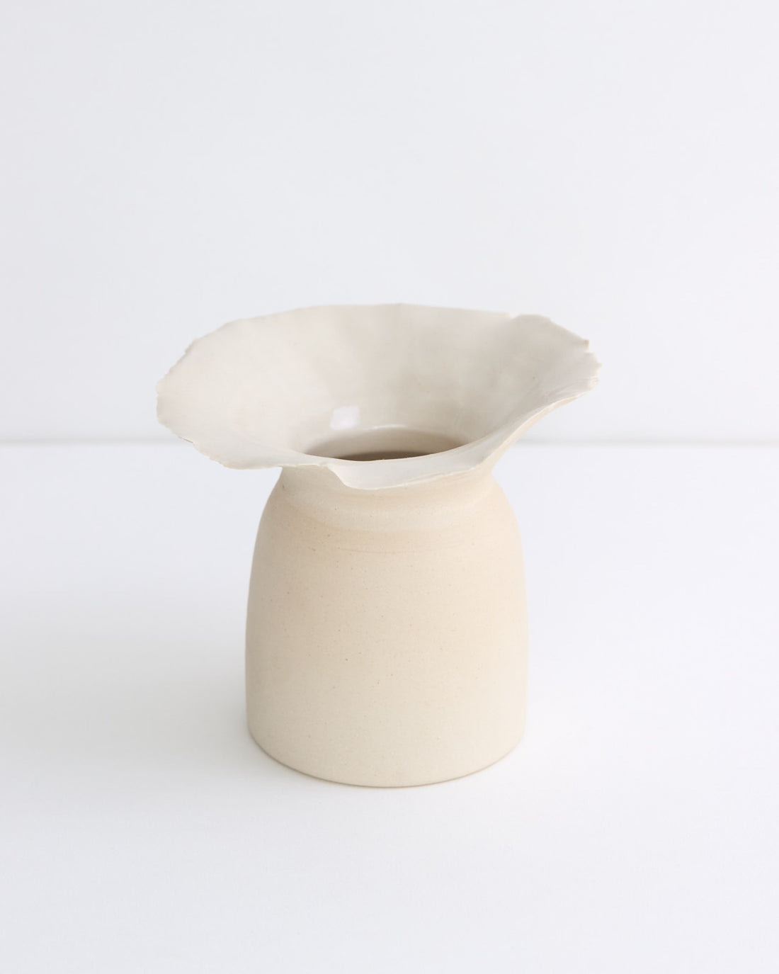 Ruffle Vase, Medium